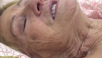 ugly 90 years old granny deep fucked