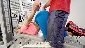 Blonde spinner banged in home gym