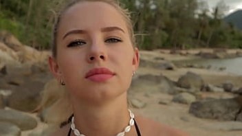 Anal Sex and Cum Eating on a Public Beach with Hot Blonde  - RISKY OUTDOOR SEX Cumin4D