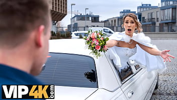 BRIDE4K. The Wedding Limo Go out after