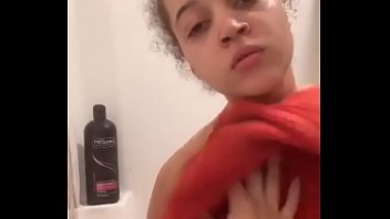 Redbone lightskin huge jugs big jugs pierced periscope selfie shower