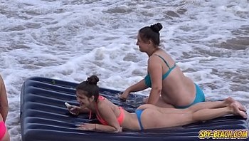 Amateur Beach Sexy Thong Bikini Teen - Voyeur Amateur Video