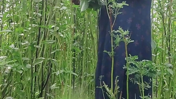 I had sex with my younger sister-in-law in the jungle, full hot pussy fuck sex video