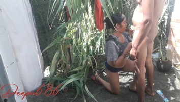 Ghar Se Bahar Chudne Ka Maza Hi Kuchh Aur Hai Sex In Garden