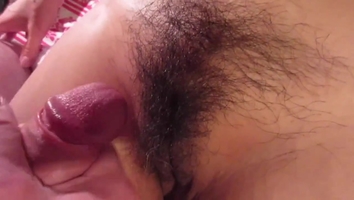 HAIRY PUSSY RUBBING CUMSHOT