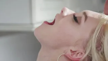 Marilyn Sugar is Such A Sweet Snack