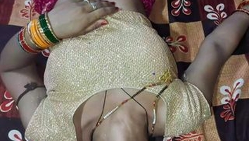 Hit Bhabhi Ki Saari Uthake Chudai Kari XXX Video Hindi Audio