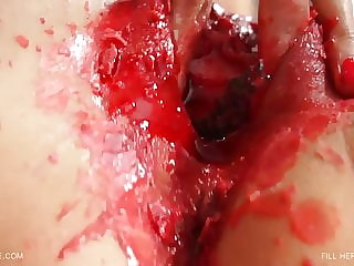 Queensnake.com - FILL HER UP - TANITA 2