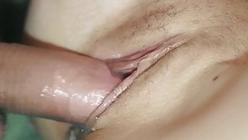 QUICK PUSSY FUCKING AND CREAMPIE - VERY WET PUSSY CLOSEUP
